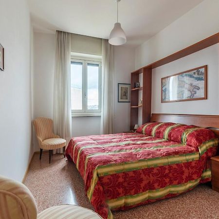 Sunny Apartment Piramide Rzym Zewnętrze zdjęcie