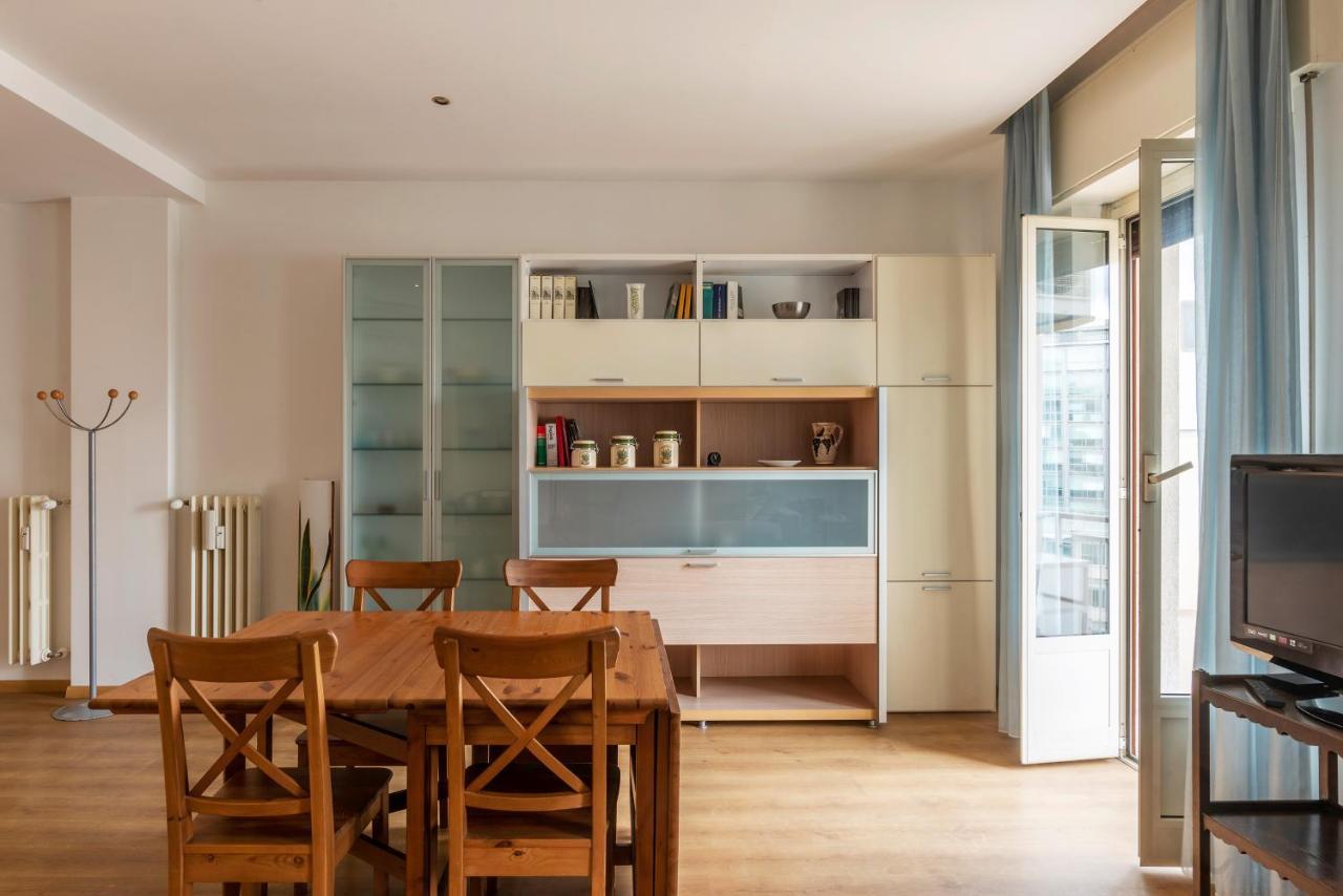 Sunny Apartment Piramide Rzym Zewnętrze zdjęcie
