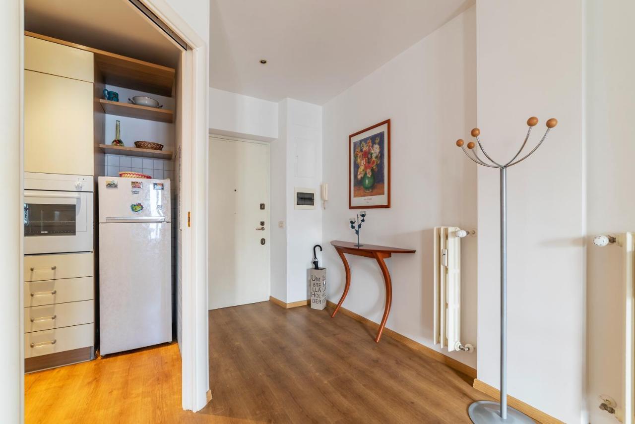 Sunny Apartment Piramide Rzym Zewnętrze zdjęcie